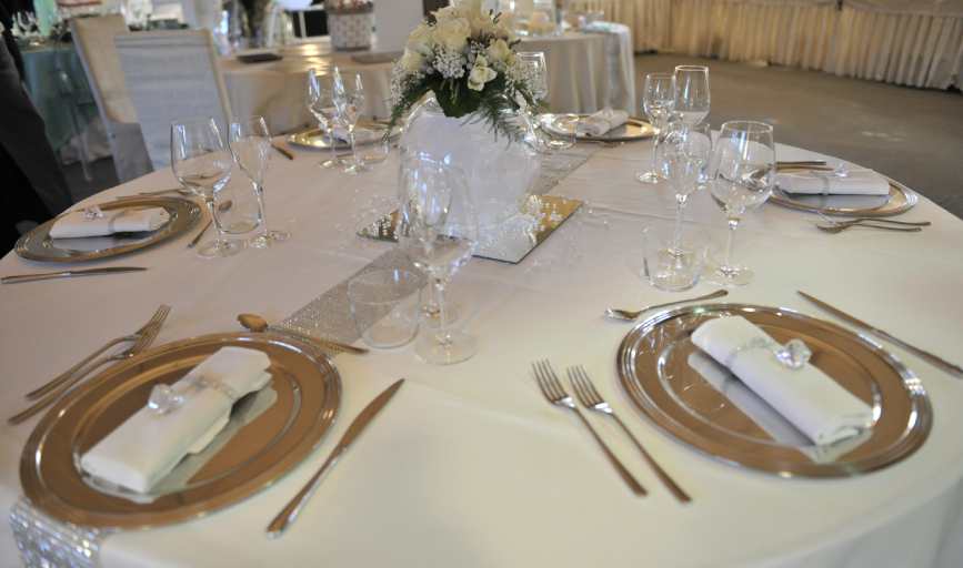 TABLE ACCESSORIES
